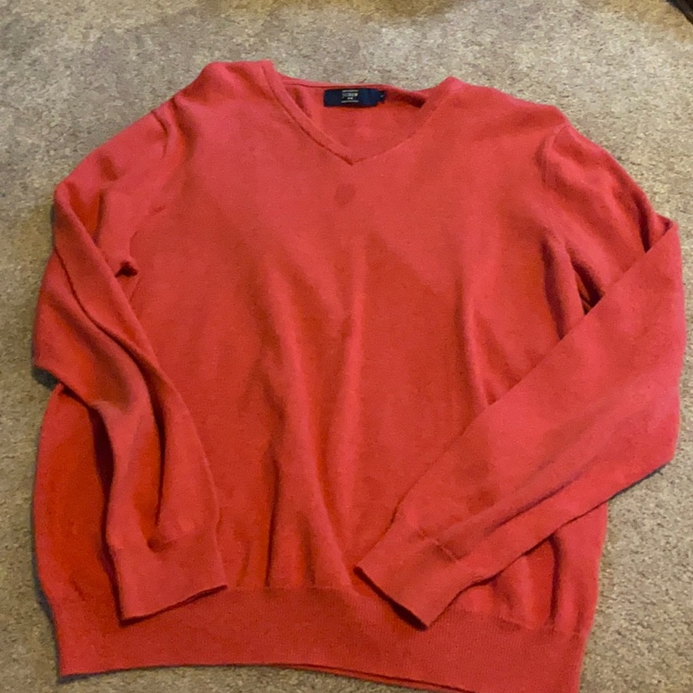 Men’s light weight sweater